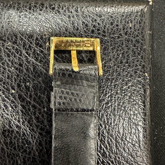 Piaget 18k Tank Watch with Diamonds on the case.  Manual wind movement 1980’s - Picture 5 of 5